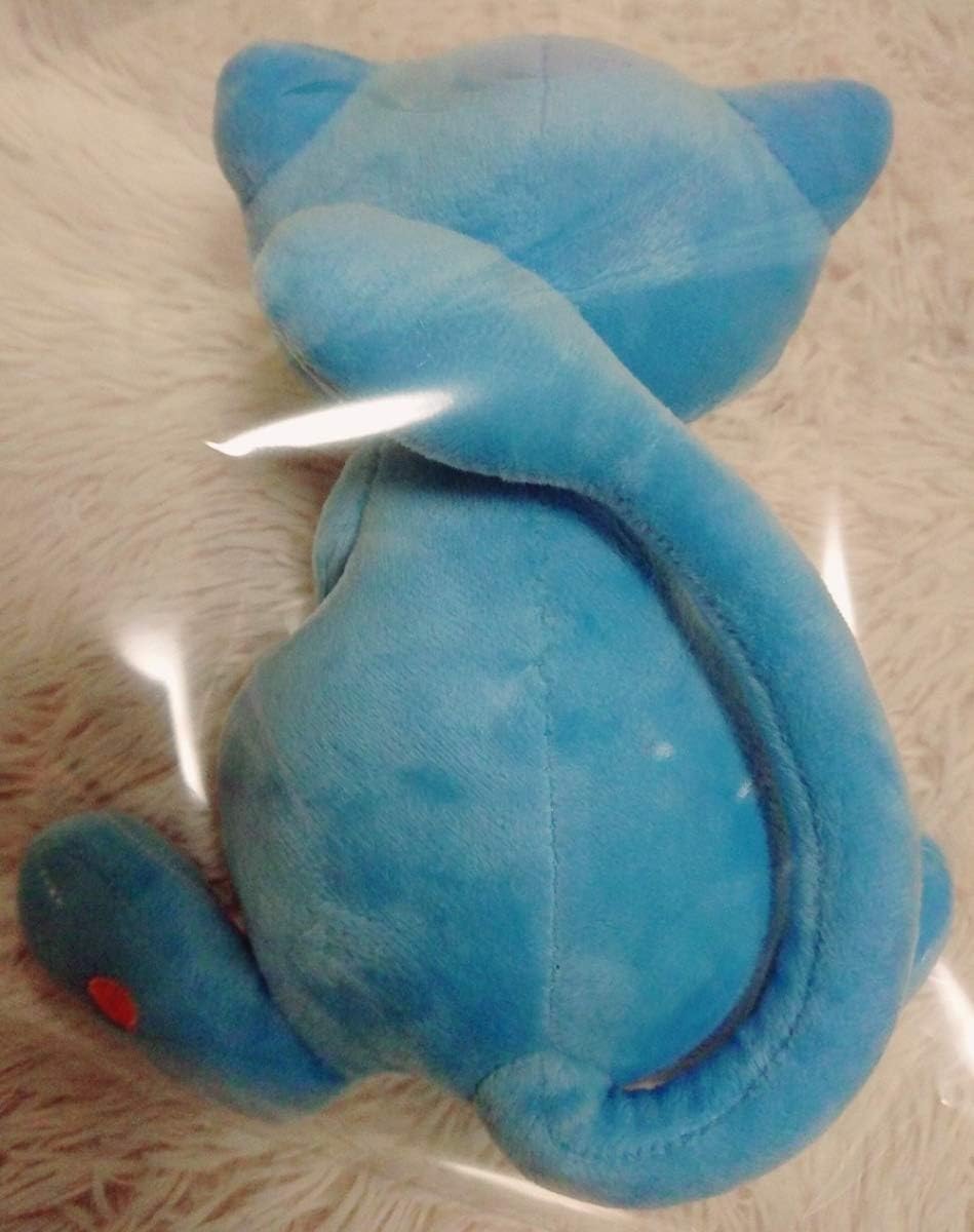 Amazon 色違い ミュウ ぬいぐるみ １７cm タグナシです ポケットモンスター Pokemon 日本未発売 ぬいぐるみ ホビー