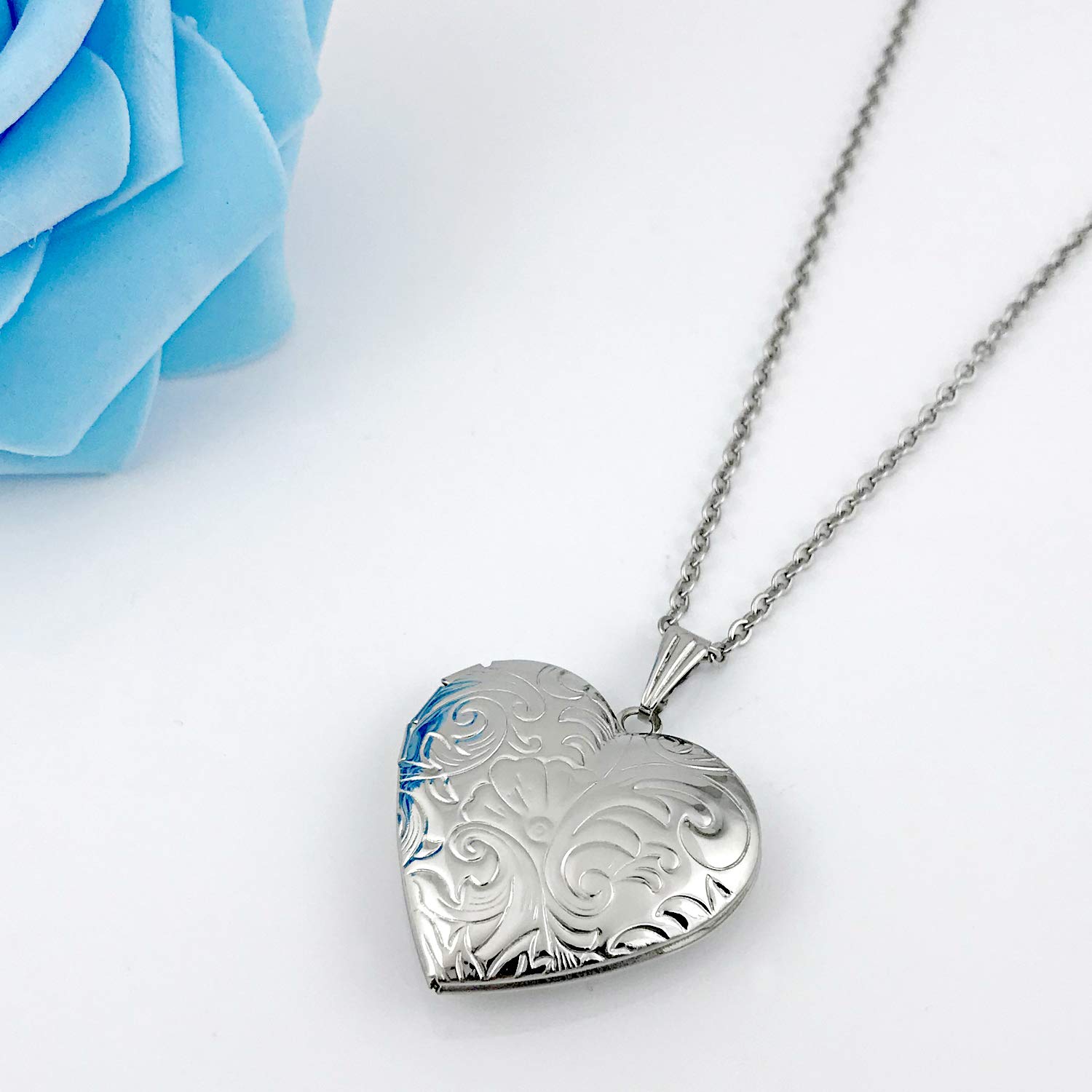 Locket Necklace that Holds Pictures Flower Lockets Pendant Necklaces Birthday Gifts Jewelry