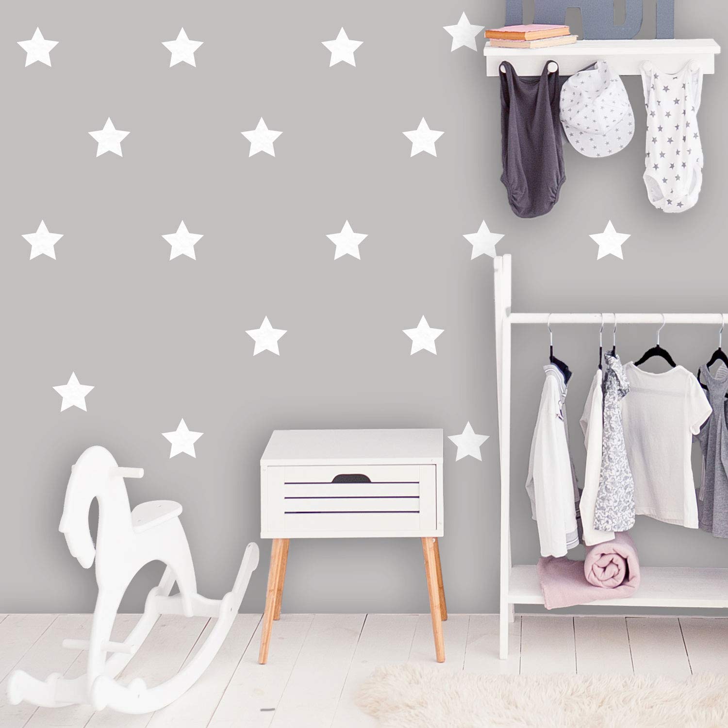 White star wall stickers (Regular size) | Regular and large size | Regular and large size | Perfect for a child's bedroom or nursery | Colour options available