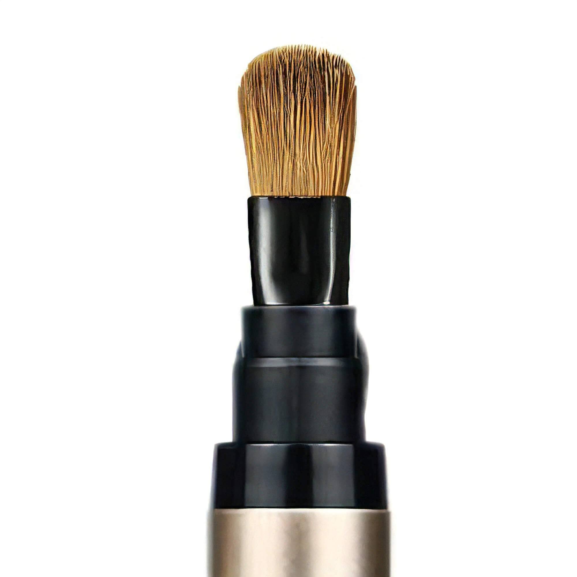 Photo 1 of Retractable Automatic Lid Eyeshadow Brush