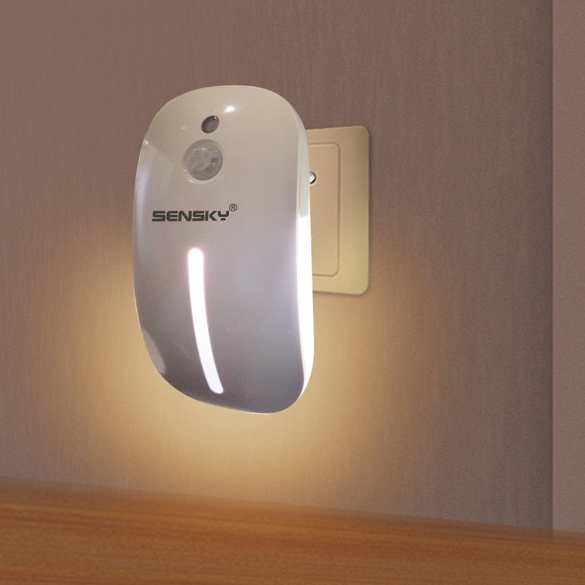 Datexx Sentina LED Motion Sensor Night Light, Emergency