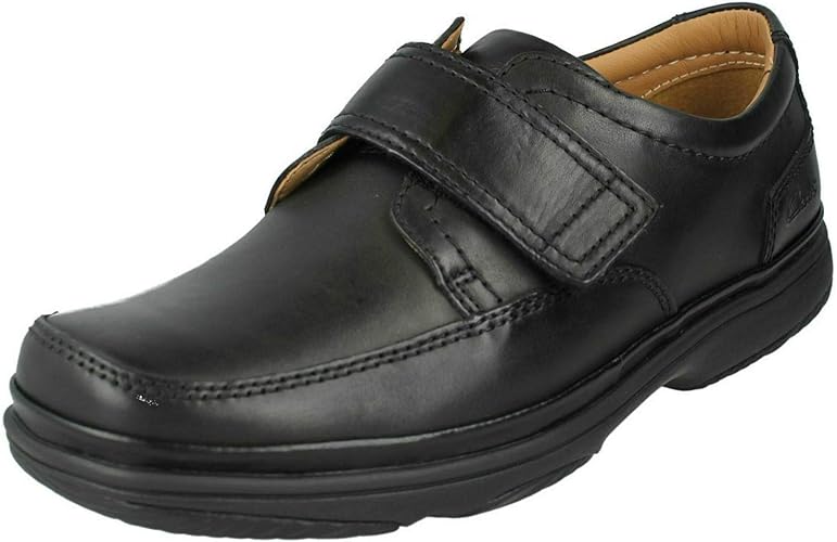 clarks men black