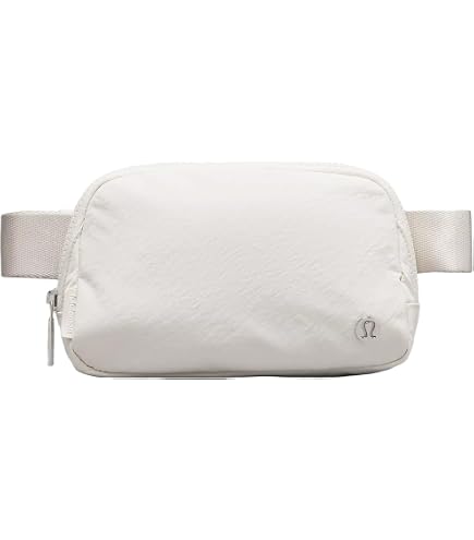 Lululemon Everywhere Belt Bag, 1L (Carnation Red)