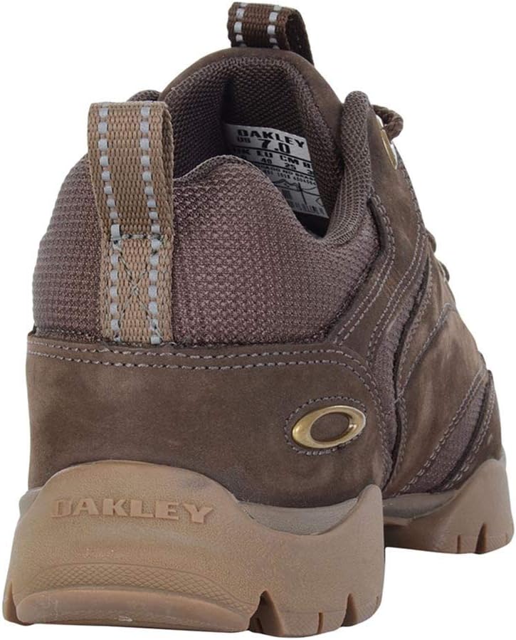 tenis oakley flak marrom