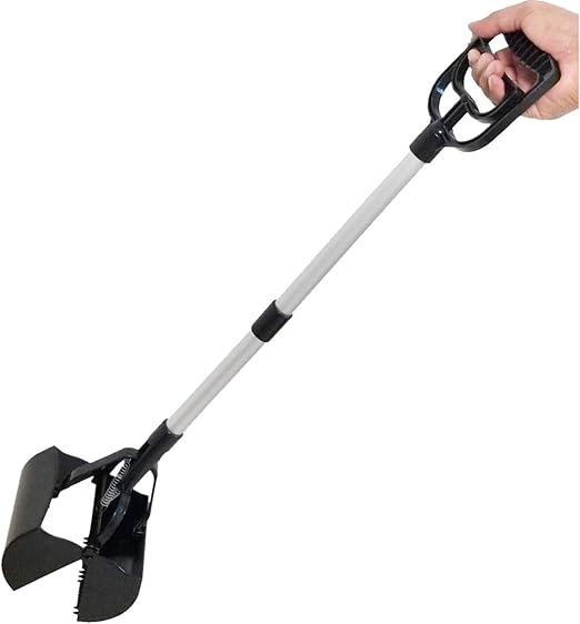 plastic pooper scooper