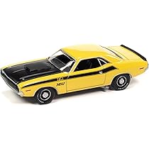 Amazon.com: Auto World 1970 Dodge Challenger T/A,AWSP086A