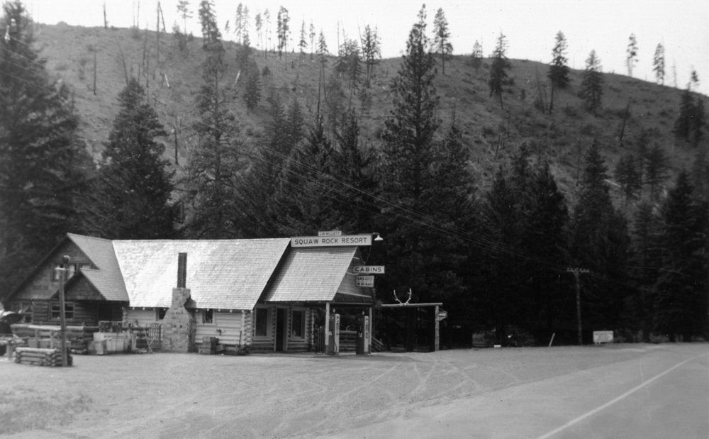 Amazon Com Naches Pass Washington Exterior View Of Squaw Rock
