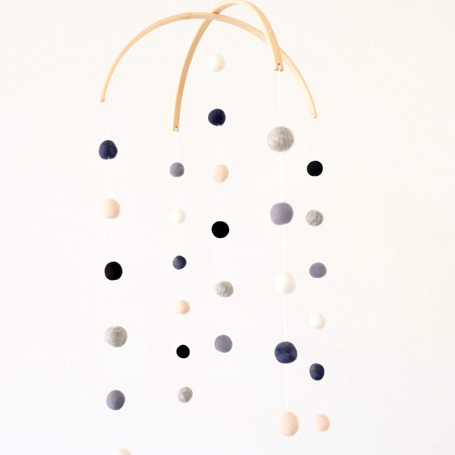 minimalist baby mobile