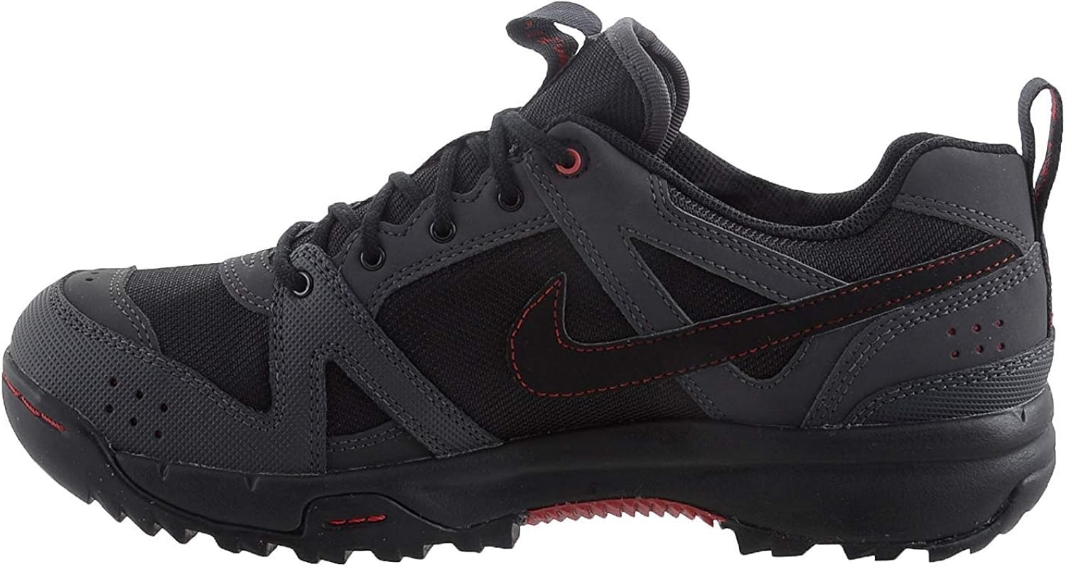 Nike Mens Bandolier II GTX Hiking Shoes, Clay/Atom Red