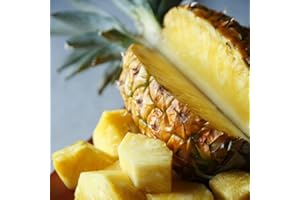 THE FRUIT COMPANY Fresh Tropical Pineapples - 3 Piece