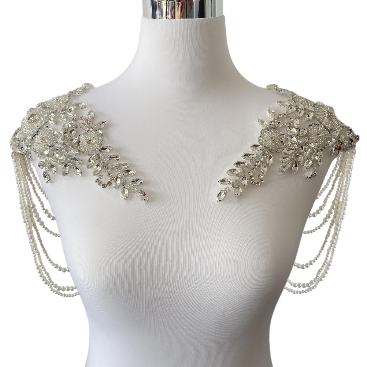 Photo 1 of 1 Pair Beaded Tassel Rhinestones Applique Embellishment for Clothes Epaulettes Shoulder Patches Sew-on Diamond Sequin Applique for Wedding Dress DIY Accessories (Silver)