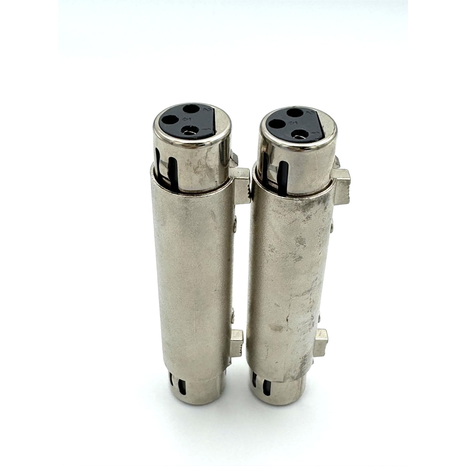 Qczhiwen XLR Female to Female Adapter 2Pcs XLR 3 Pin Female to 3 Pin Female Connector Microphone Line Adapter 3 Pole Female to Female Cable Adapter Gender Changer Coupler Mic Barrel Extension, Silver