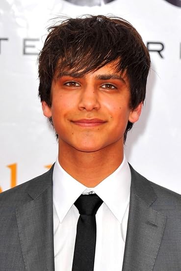 Amazon Com 000 Luke Pasqualino 14x21 Inch Silk Poster Aka
