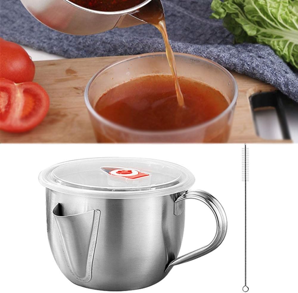 LATRAT Stainless Steel Sauce Jug, Multi-Purpose Fat Separator with Lid and Brush, Can Be Heated on Induction Cooker, 1 L