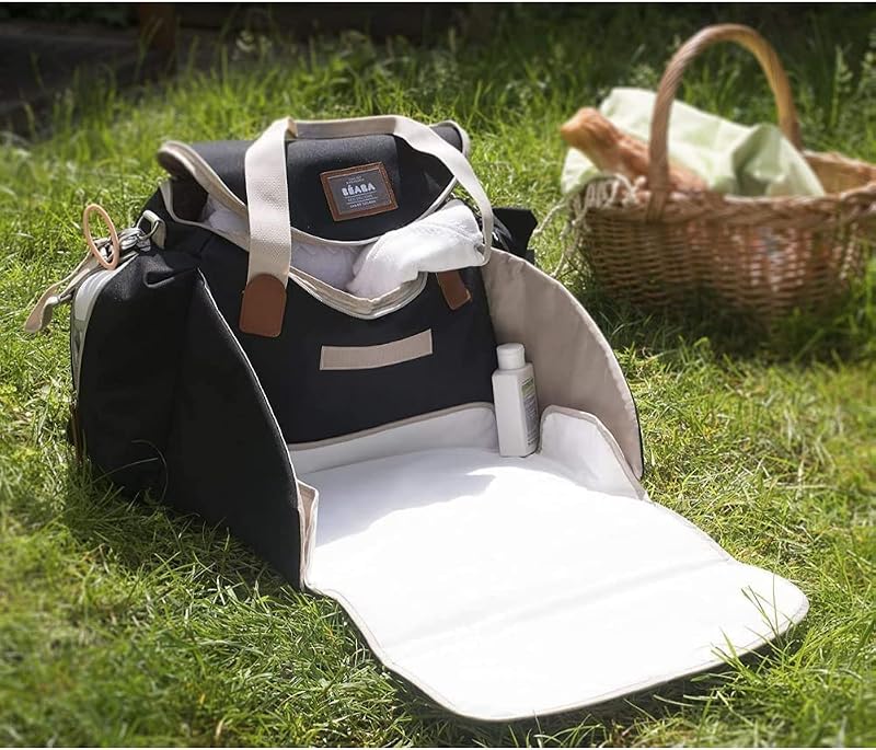 - Wickeltasche Sydney II - Modulierbar, großes Fassungsvermögen - Große Cocoon-Wickelfläche - Isolierfach für Babynahrung, Befestigungssystem für Kinderwagen, Tragegriffe - Schwarz