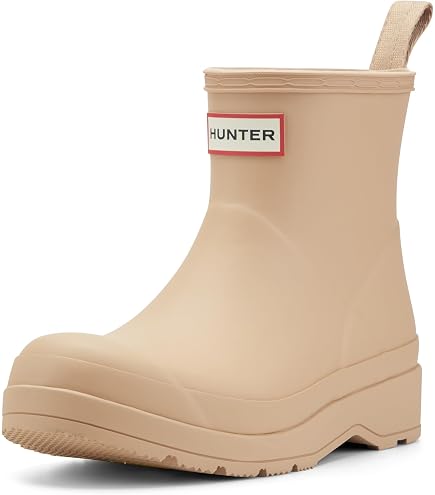 Amazon.com | Hunter Women's Play Chelsea Neo Boots, Black, 5