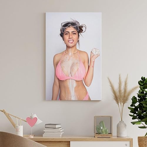 WIOLPCH Mia Khalifa Sexy Poster Big Boobs Hot Bikini Poster 20 Canvas  Painting Wall Art Poster for Bedroom Living Room Decor Pictures For Living  Room Bedroom Decor 24x36inch(60x90cm), Unframe-style in Kenya |