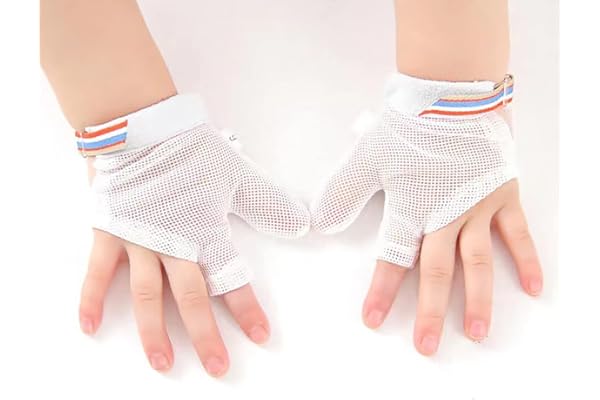 Thumb Sucking Stop for Kids Baby Thumb Sucking Guard Gloves Finger Sucking Stop Guard Anti Thumb Sucking Gloves(M)