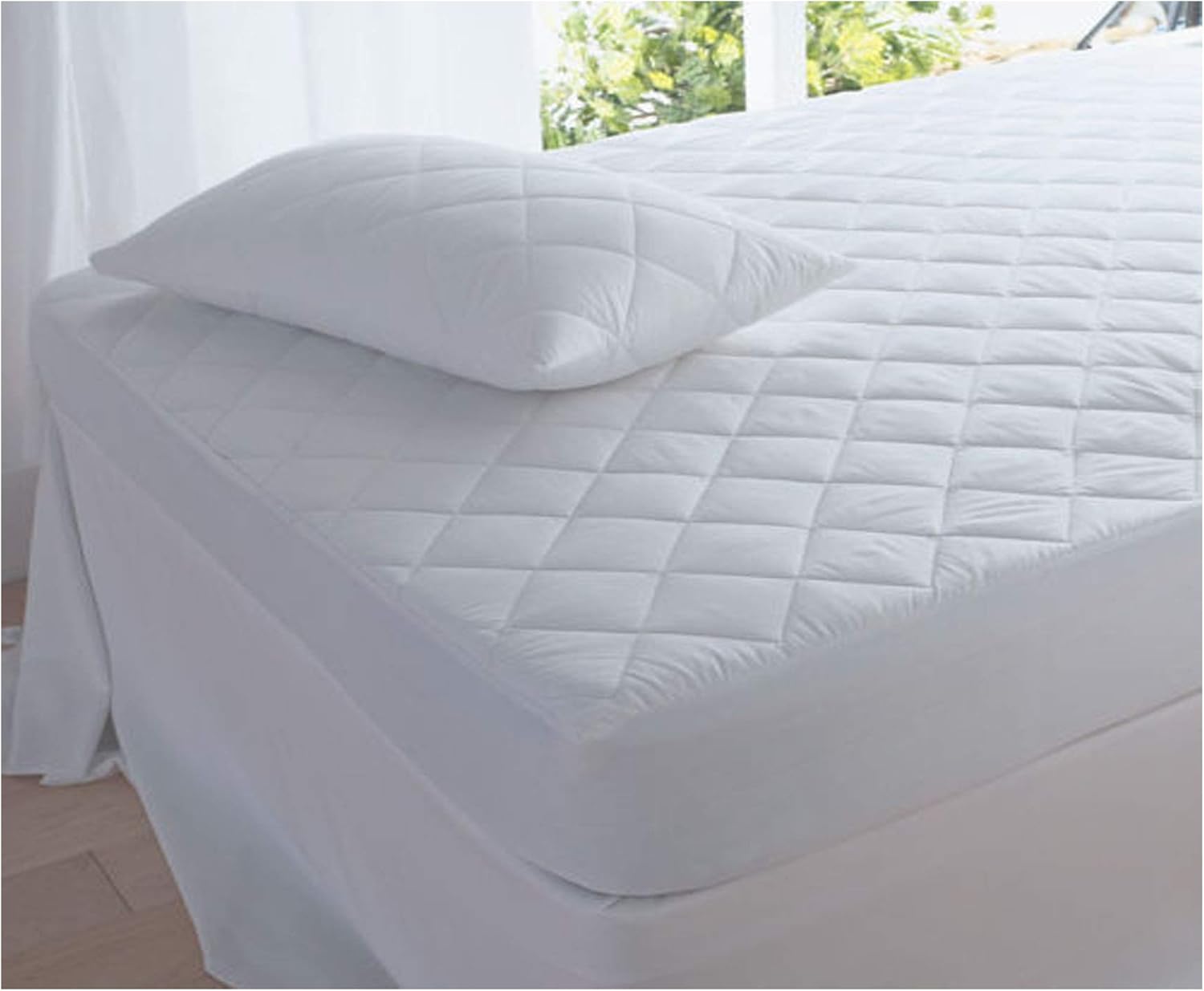 4 X Quilted Pillow Protectors By Textile Plus Amazon Co Uk
