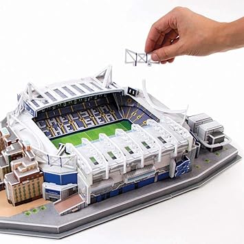Amazon Co Jp スタンフォードブリッジスタジアム3dパズル Diy建設ビルセットのサッカースポーツゲームおもちゃ ファン記念品 38 5 30 12cmの スポーツ アウトドア