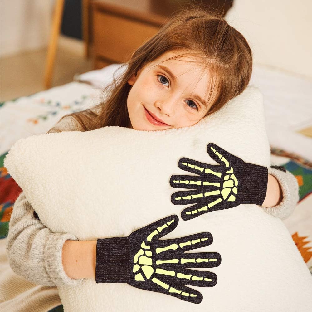 accsa 2 Pairs Toddler Kids Boy Girl Gloves Glow Dark Skeleton Print Touchscreen Magic Gloves Green: Clothing