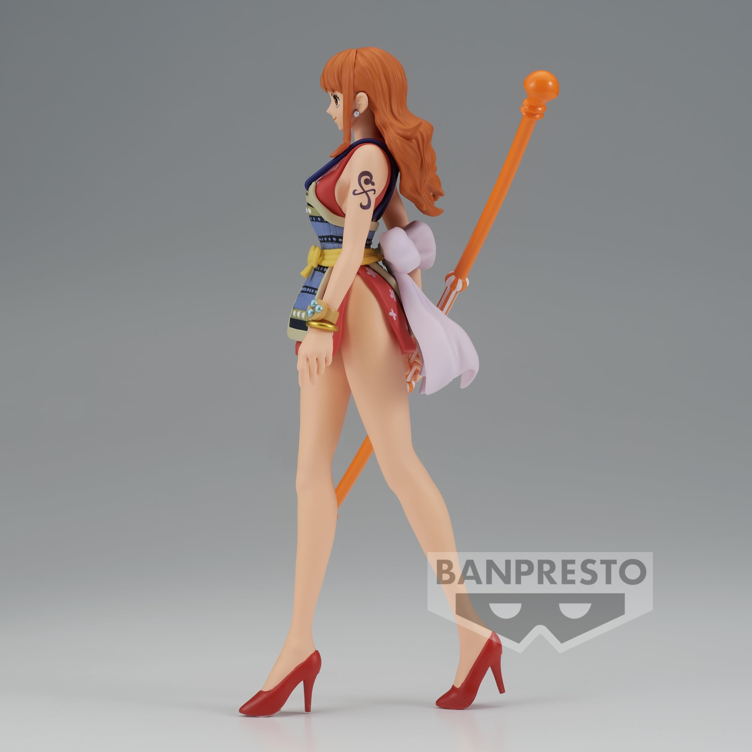 MÔ HÌNH Akagami No Shanks - One Piece - One Piece The Shukko  Bandai Spirits Figure Chinh Hang