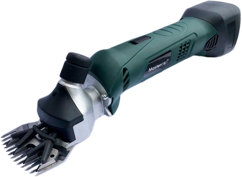 Masterclip Cordless Outback Clipper for Dagging Sheep/Shearing and