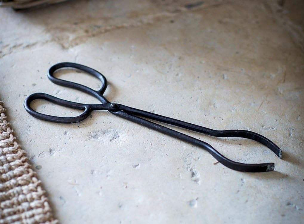 Garden Trading Coal Tongs Crafted in Cast Iron, Brown
