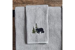 BLACK FOREST DECOR Bear & Pine Tree Fingertip Towel