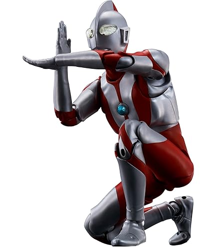 Amazon.com: Real Action Heroes (RAH) Ultraman 80 PVC Figure