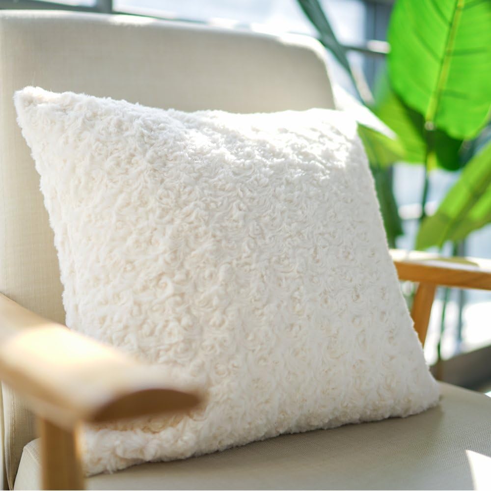 LANANAS Luxury Soft Plush Faux Fur Throw Pillow Covers for Couch Decorative Mongolian Fur Throw Pillow Covers Pack of 2 (18"x 18", Pearl White): Home & Kitchen
