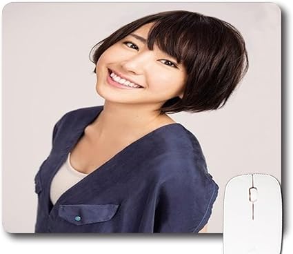 Amazon Neemiu マウスパット 新垣結衣 笑顔 おしゃれ 人気 かわいい ゲーム 光学式対応マウスパット キャラクター Neemiu マウスパッド 通販