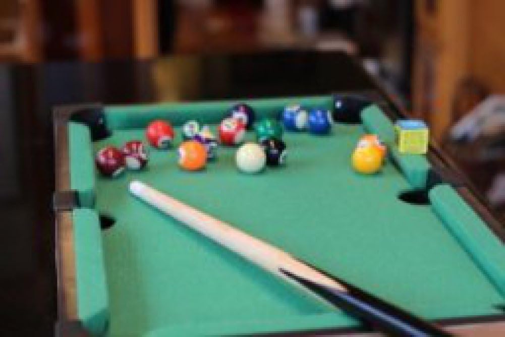 Mini Pool-Billiard Table : Sports & Outdoors