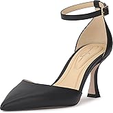 Jessica Simpson Womens Foxena