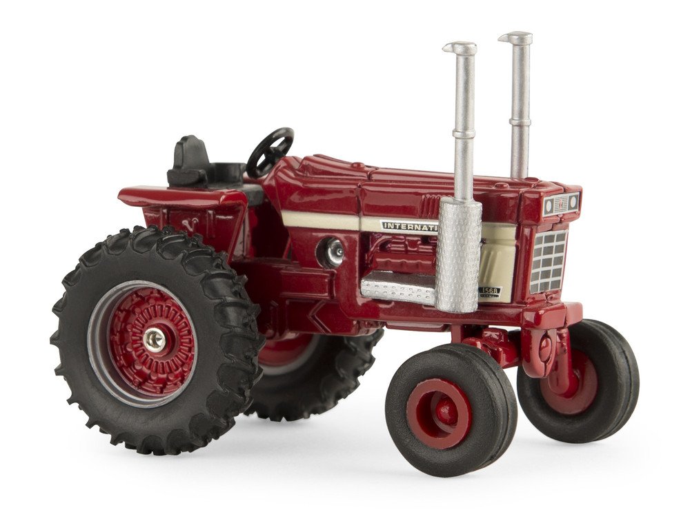 Toy Tractor International Harvester 1568 V8 Tractor Collector Die Cast