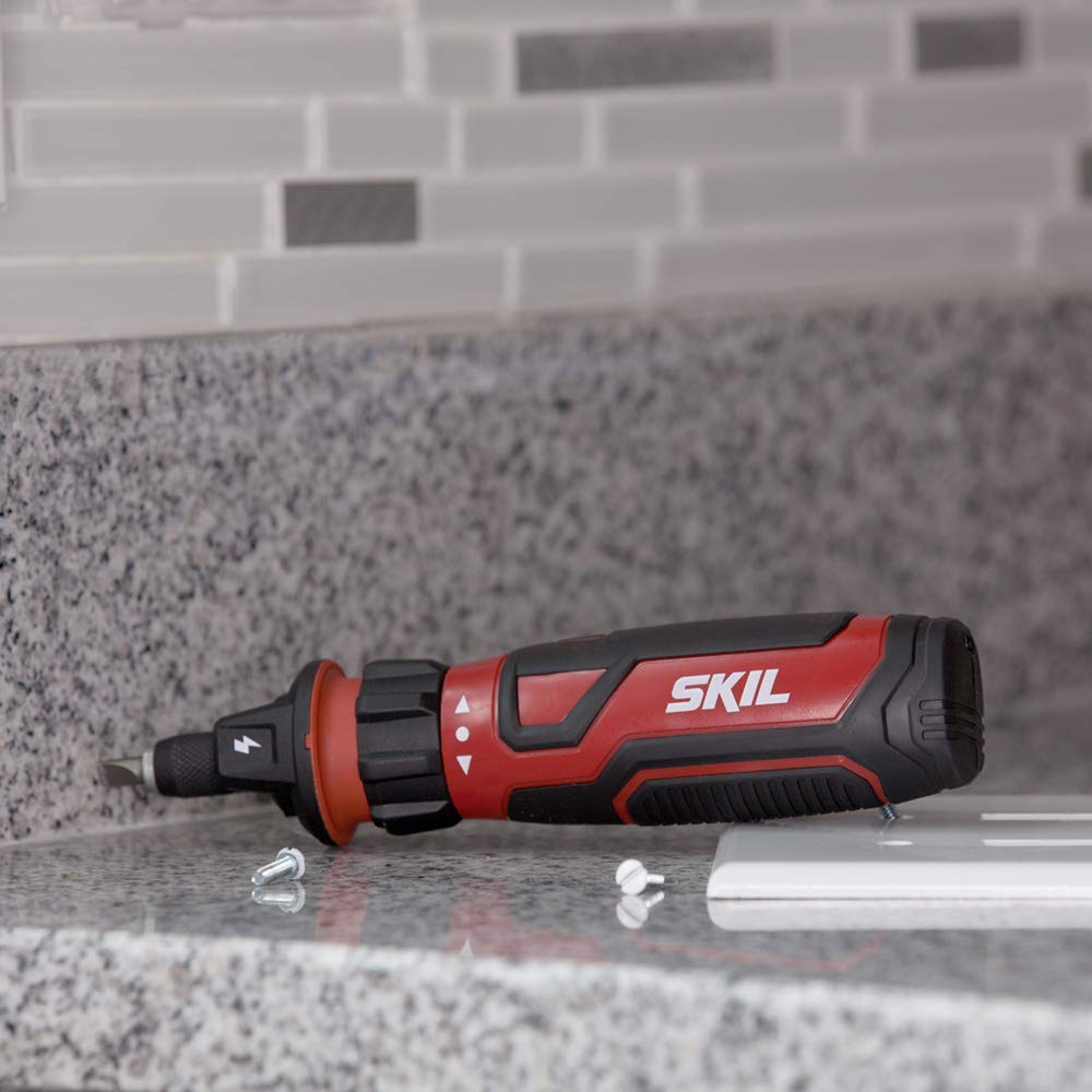 SKIL Rechargeable 4V Cordless Screwdriver with Circuit
