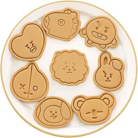 Amazon Co Jp For Bts 防弾少年団 クッキー型 3d漫画 For 防弾少年団クッキー型抜き 製菓用品 キッチン プレスタイプ キッチン お弁当 製菓 手作り For Bt21 グッズ 萌えグッズ アニメバッグ クッキー型 プレスタイプキッチンお弁当 手作り 1点セット For Chimmy