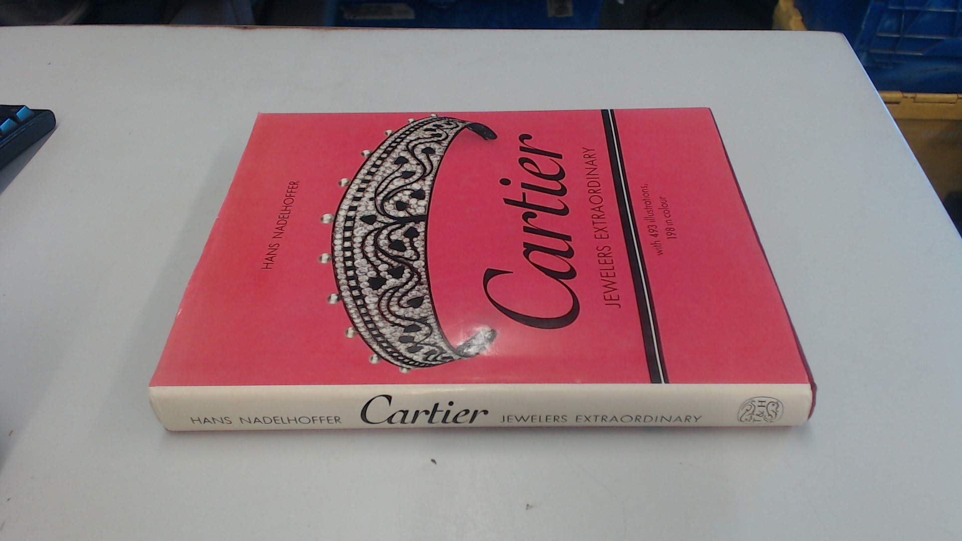 Cartier: Jeweler Extraordinary 