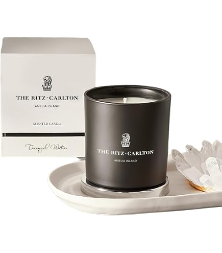 Amazon.com: The Ritz-Carlton Cedarwood & Rose Candle by Antica
