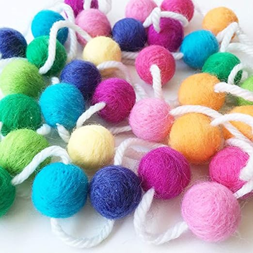 Amazon De Gnognauq 35 Stuck Filzkugeln Girlande Bommel Girlande Kinderzimmer Deko Wimpelkette Banner