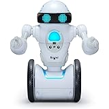aanki anki cozmo robot with 3 cubes