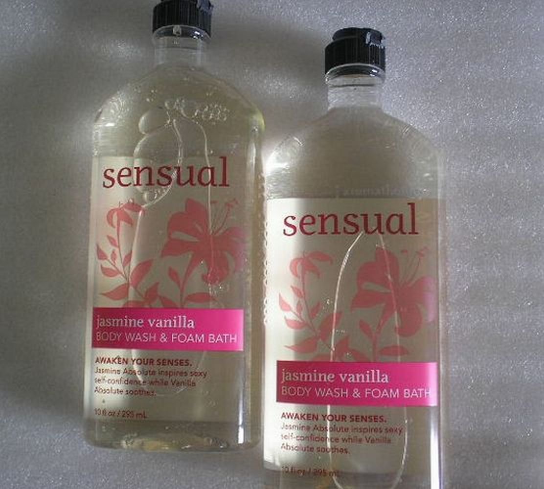Lot of 2 Aromatherapy Sensual Jasmine Vanilla 10 Oz Body