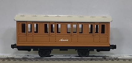 thomas the tank engine passenger cars