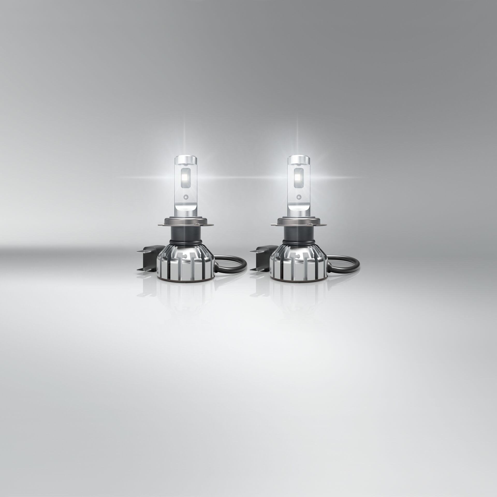 Osram NIGHT BREAKER LED SMART H7; bis zu 330% mehr Helligkeit; 6000K, 12V, LED-Fern- und Abblendlicht mit Straßenzulassung, white 4