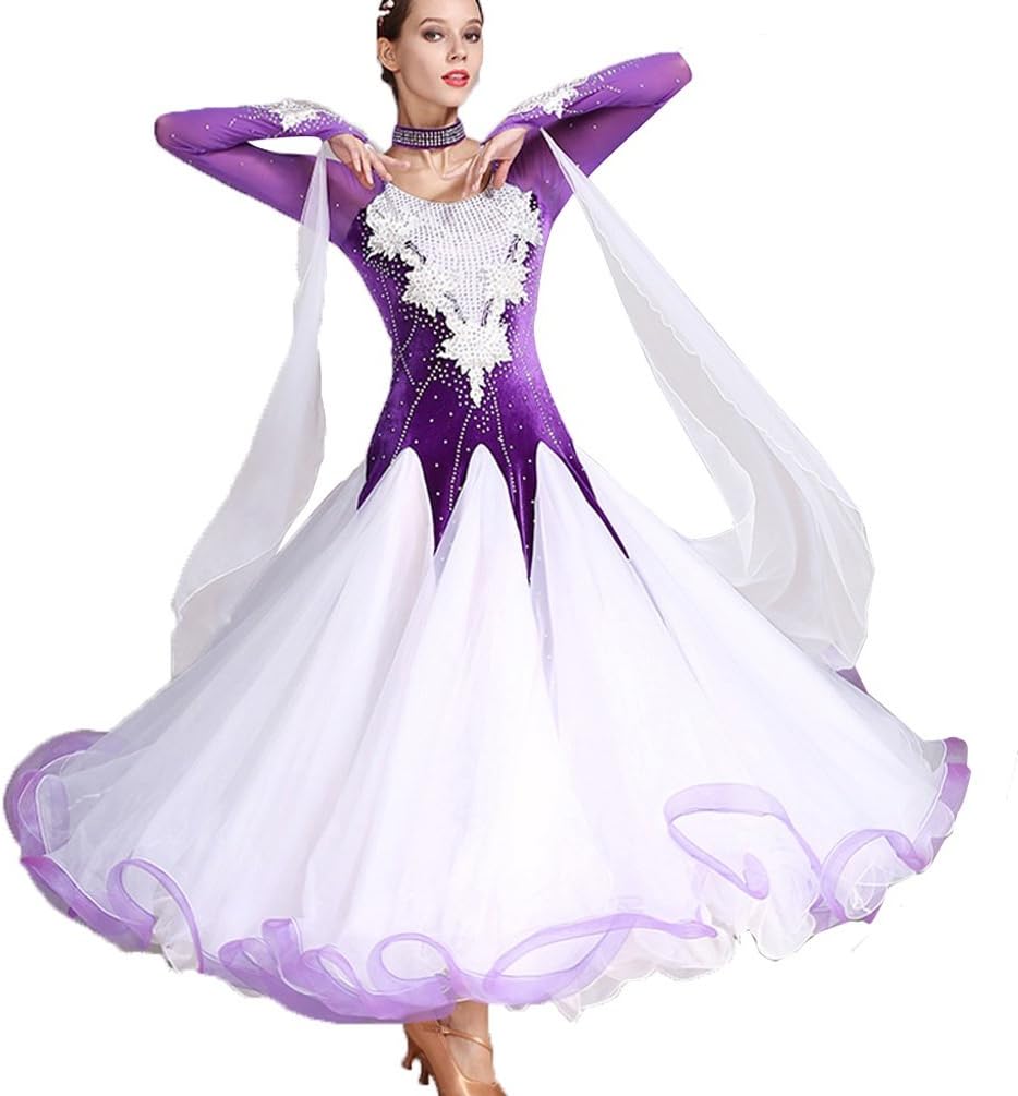 abbigliamento da ballo per donne