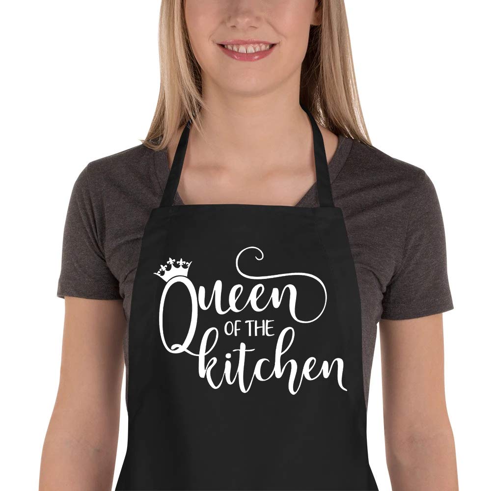 Saukore Funny Aprons for Women, Kitchen Chef Cooking Apron, Cute Baking Gift for Bakers, Queen of The Kitchen Apron, Birthday Housewarming Gifts for Wife Mom Sister Aunt Grandma