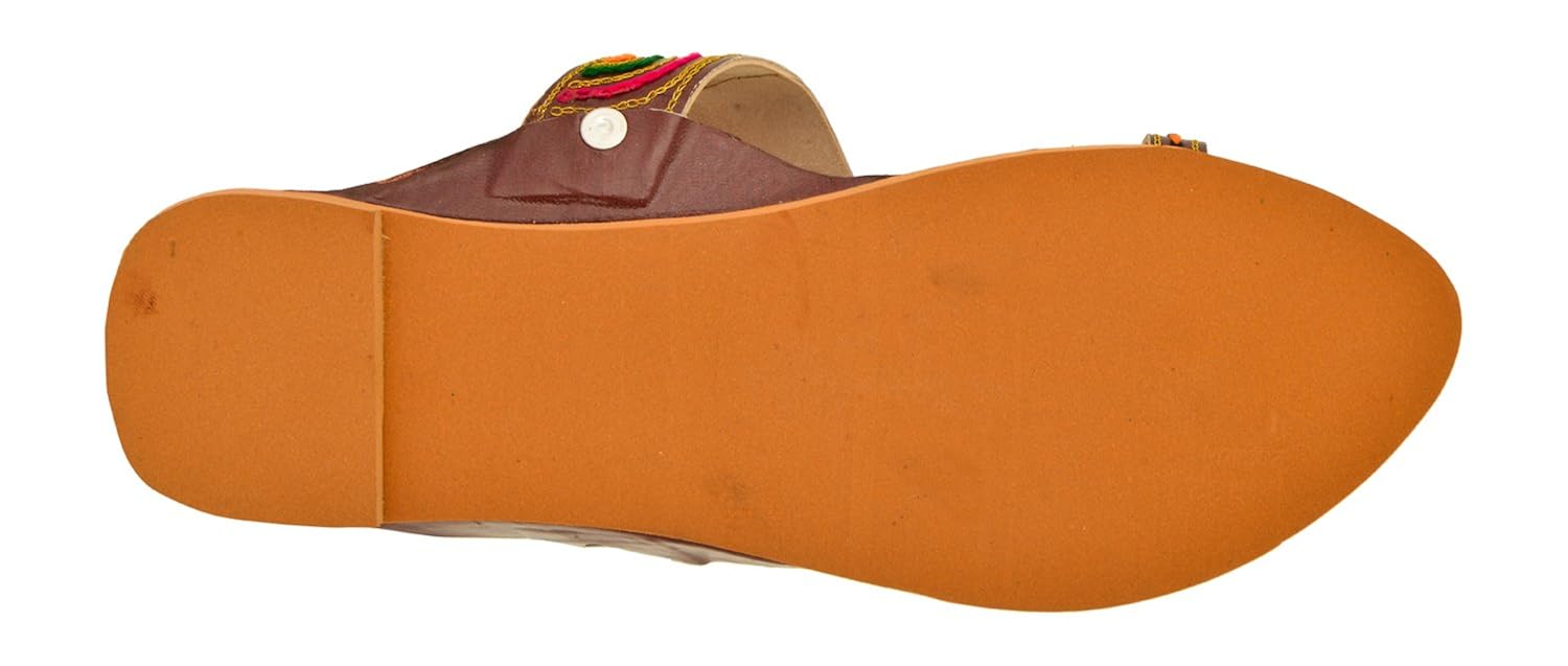 women's brown colore leather kolhapuri slipper