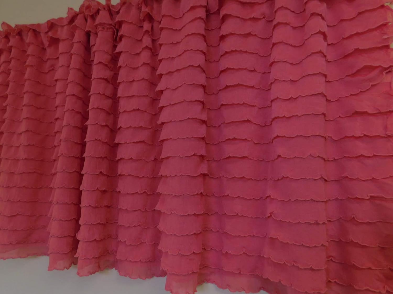 Amazon Com Ruffled Coral Ruffled Curtain Valance Cascading