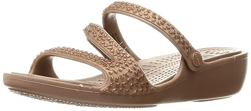 crocs women's fashion sandals