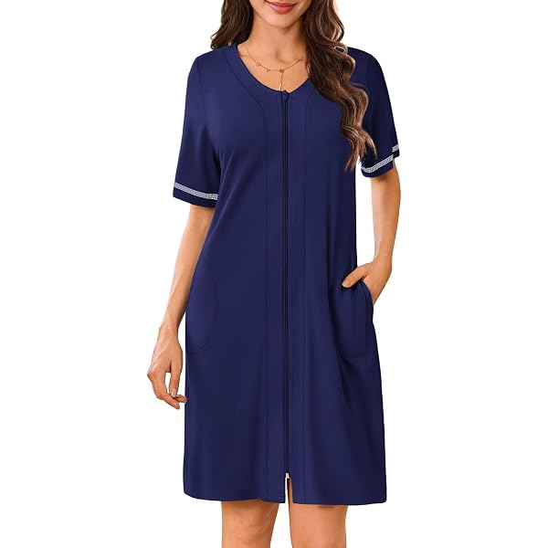 short sleeve dressing gown Women's Short Signature Robe Light Blue on White